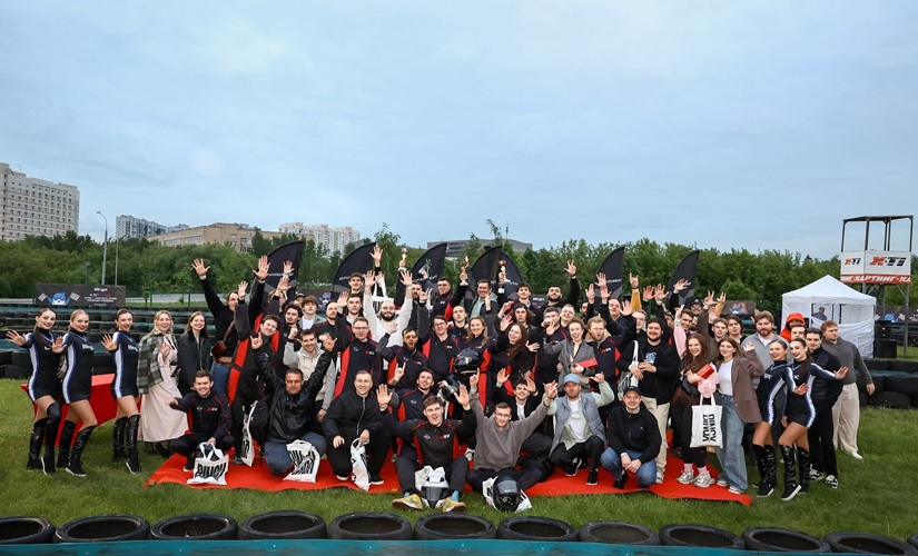 BingX отметила 8-летие эксклюзивным INFIN8 Racing Experience в Москве