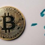 На какую минимальную сумму можно купить Биткоин